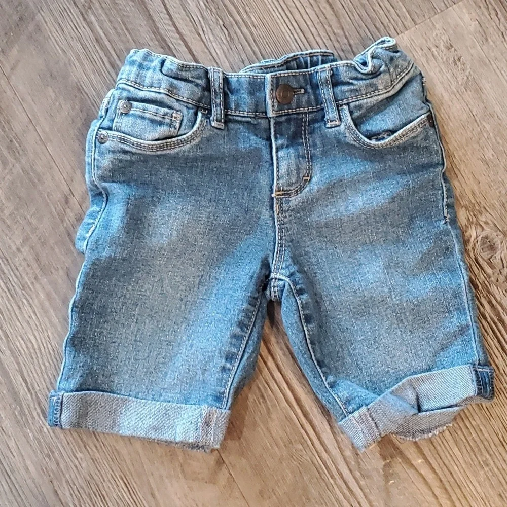 Cherokee/Arizona Jeans Co. Camel T-Shirt with Matching Shorts Size 4